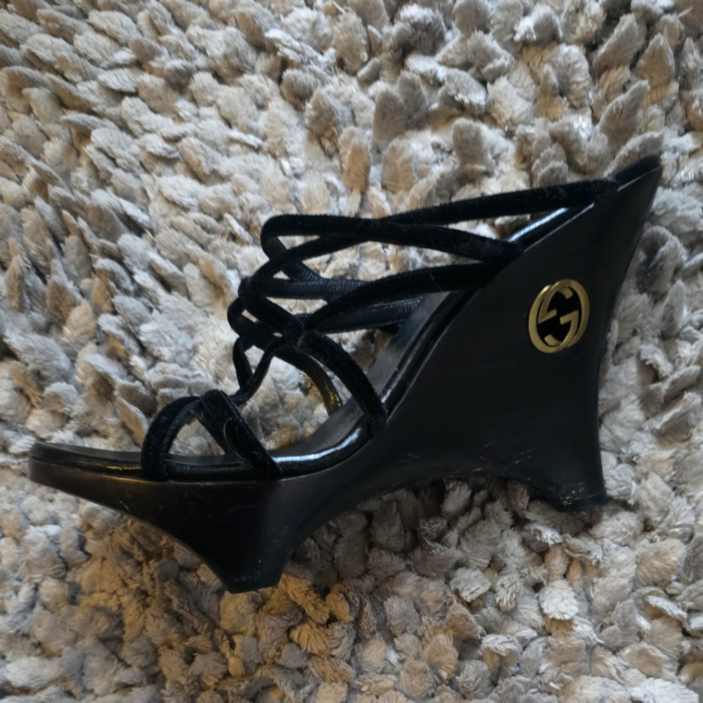 Gucci Black Strappy Wedge Sandals